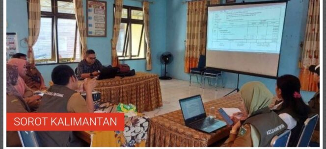 
 Asistensi Penyusunan APBDes di Desa Manunggal, Kecamatan Karang Bintang