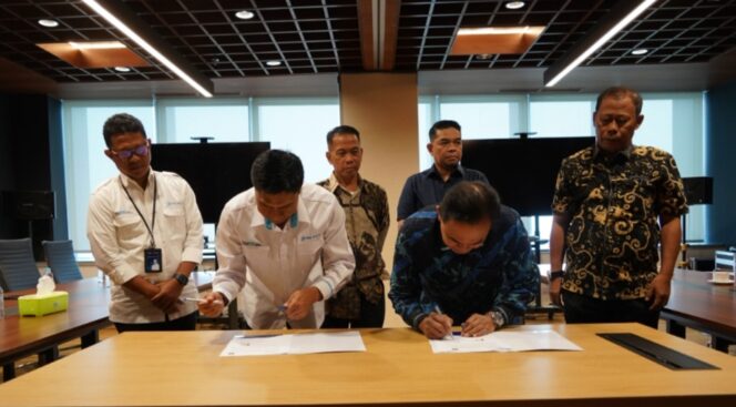 
 Langkah Strategis Pemkab Tanah Bumbu dan PT Pelabuhan Tanjung Priok:Penandatanganan Perjanjian Sumbangan Pihak Ketiga untuk Peningkatan Pendapatan Daerah dan Kesejahteraan Masyarakat”