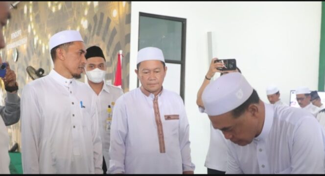 
 Bupati Tanah Bumbu Melantik 1.241 PPPK Tahun Formasi 2023**