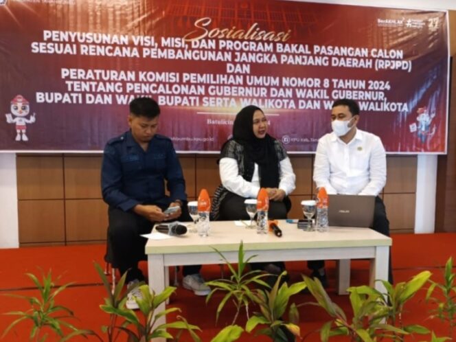 
 KPU Tanah Bumbu Gelar Sosialisasi Penyusunan Visi dan Misi Bapaslon Sesuai RPJPD