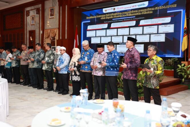 
 Rakor Bersama Kemen PANRB, Bupati Bang Arul Tegaskan Komitmen Tingkatkan Pelayanan Publik di Tanbu.