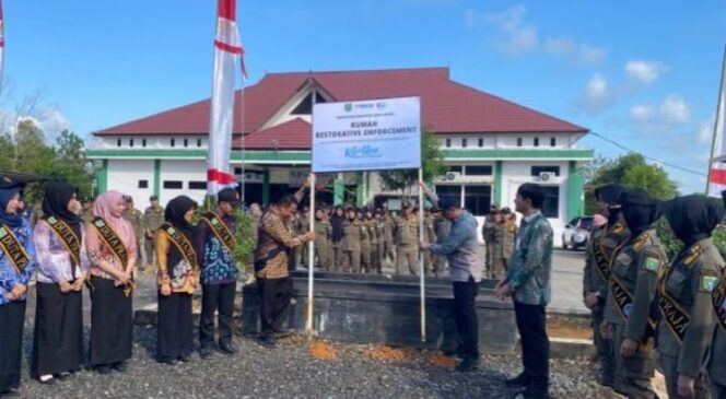 
 Satpol PP Tanah Bumbu Lahirkan Era Baru Penegakan Hukum Yang Humanis Melalui “TOMI SIRAJA”
