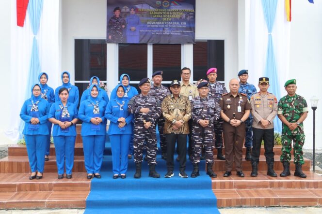 
 Pemkab Kotabaru Hadiri Peresmian Gedung Olahraga Lanal Kotabaru oleh Komandan Kodarreal XIII