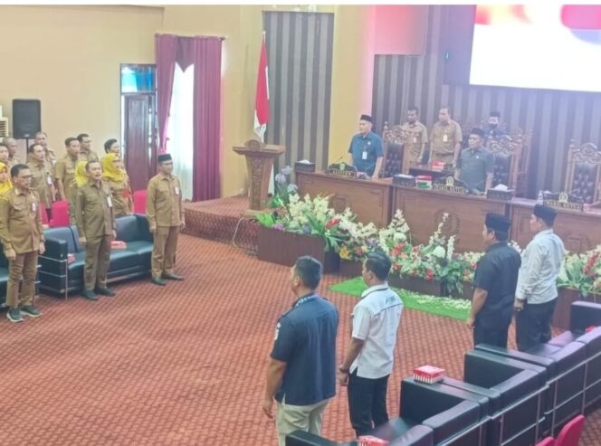 
 Rapat Paripurna DPRD Tanah Bumbu:Pemkab Sampaikan Jawaban Bupati atas Pandangan Fraksi Terkait RAPBD 2026