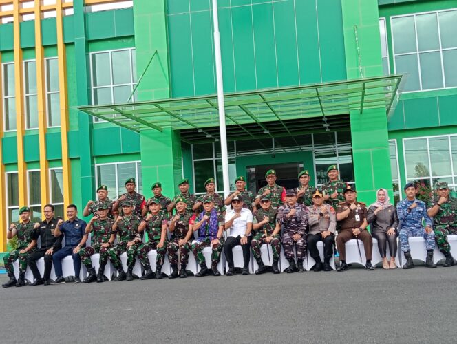 
 Pemkab Kotabaru Sambut Kunjungan Pangdam XXII/Tambun Bungai, Dorong Sinergi Pembangunan dan Disiplin Prajurit