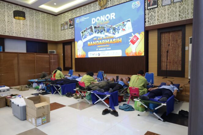 
 Peringati HUT ke-53, PAM Bandarmasih Gelar Donor Darah