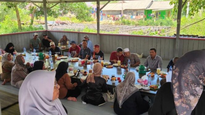 
 Ketua BK DPRD Tanah Bumbu Abdul Rahim Serukan Peran Aktif Orang Tua dan Guru Cegah Tawuran dan Perundungan