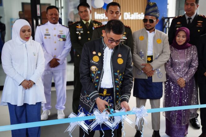 
 Peresmian Gedung Layanan Cuci Darah di RSUD dr H Andi Abdurrahman Noor, Langkah Nyata Bupati Andi Rudi Latif Tingkatkan Layanan Kesehatan Masyarakat