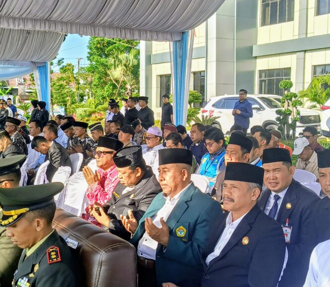 
 Hadiri Hari Bhayangkara ke-80, Ketua BAZNAS Tanah Bumbu KH. Hamzah: Polri adalah Mitra Strategis dalam Menjaga Kedamaian dan Kepedulian Sosial