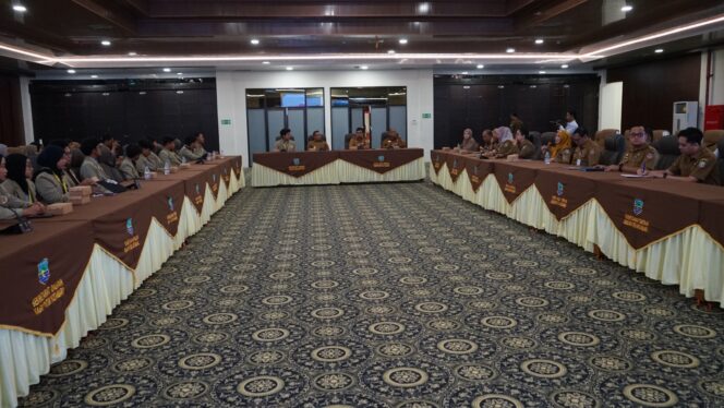 
 Pemkab Kotabaru Apresiasi Pengabdian Mahasiswa KKN-PPM UGM