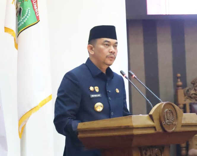 
 Bupati Sampaikan RAPBD 2027 Tanah Bumbu, Belanja Daerah Dirancang Rp2,88 Triliun