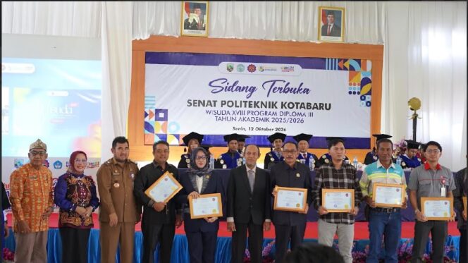 
 Wisuda XVIII Politeknik Kotabaru, 79 Lulusan Didorong Siap Hadapi Dunia Kerja
